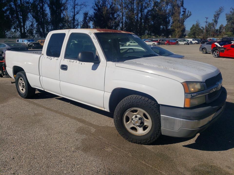 Photo 4 from auction – 2004 CHEVROLET SILVERADO with VIN 2GCEC19T041420710