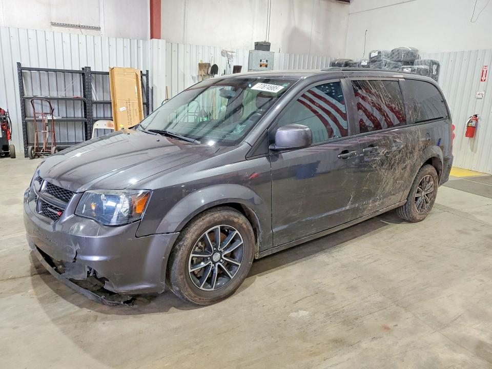 DODGE GRAND CARAVAN 2018 with VIN 2C4RDGEG0JR222183 - Photo from auction