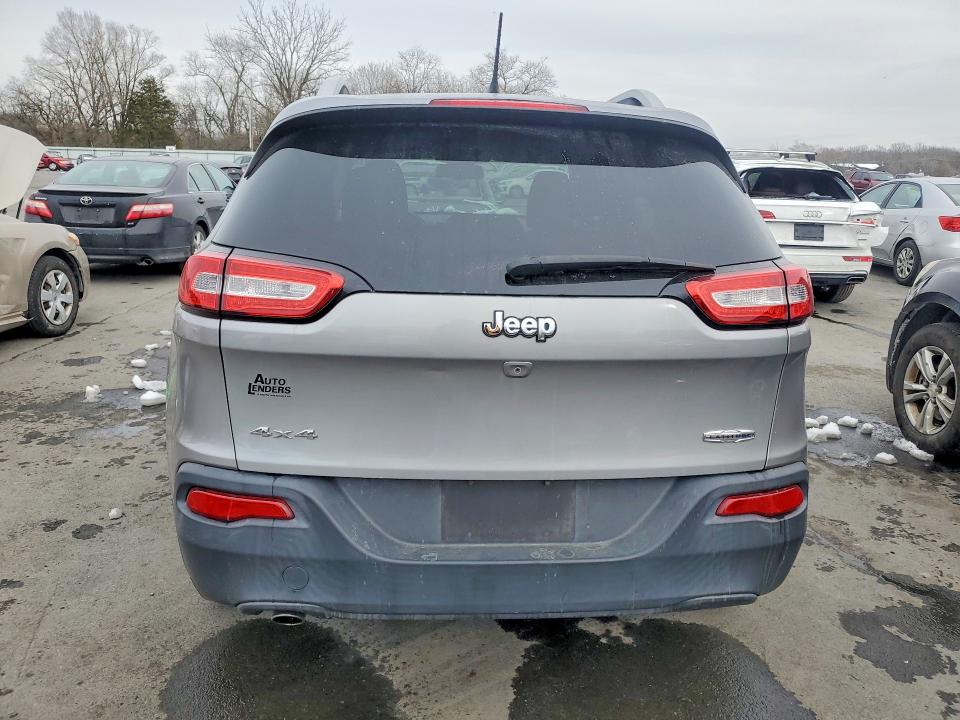 Photo 6 from auction – 2015 JEEP CHEROKEE with VIN 1C4PJMCB7FW571801