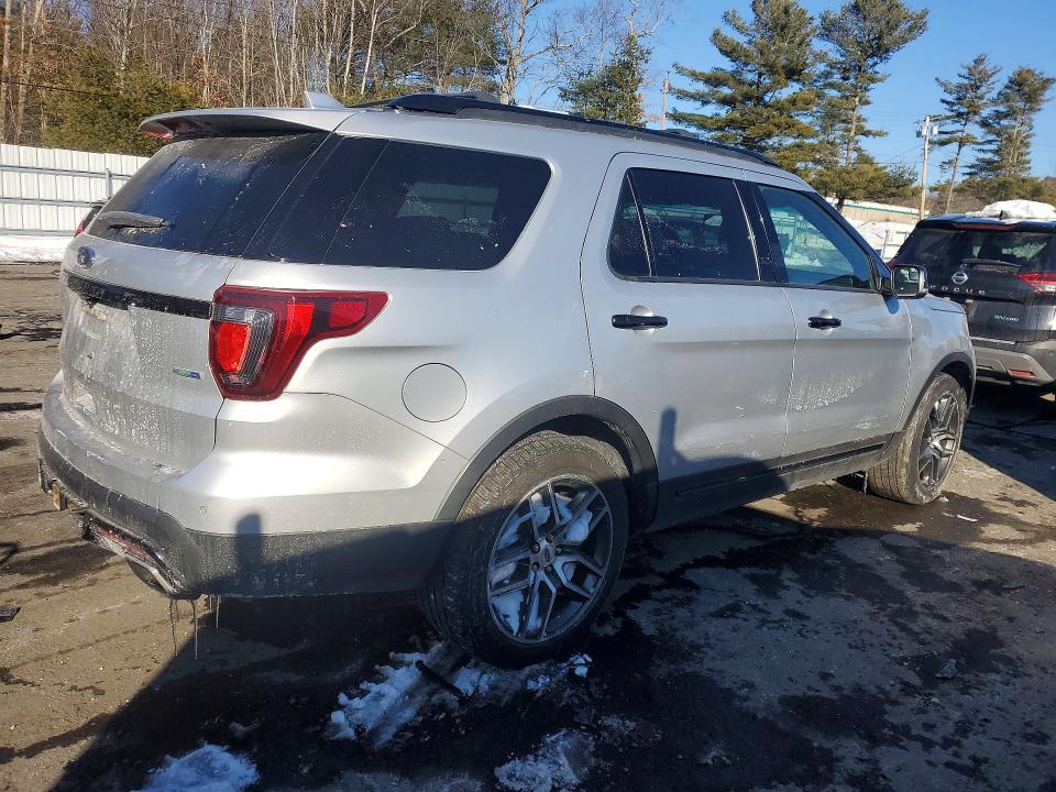Photo 3 from auction – 2016 FORD EXPLORER S with VIN 1FM5K8GT2GGA81398