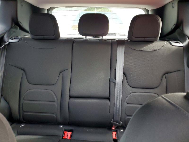 Photo 10 from auction – 2018 JEEP RENEGADE with VIN ZACCJBBB5JPH85325