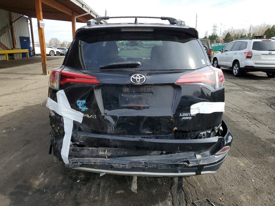 Photo 6 from auction – 2016 TOYOTA RAV4 LIMIT with VIN 2T3DFREV5GW536215