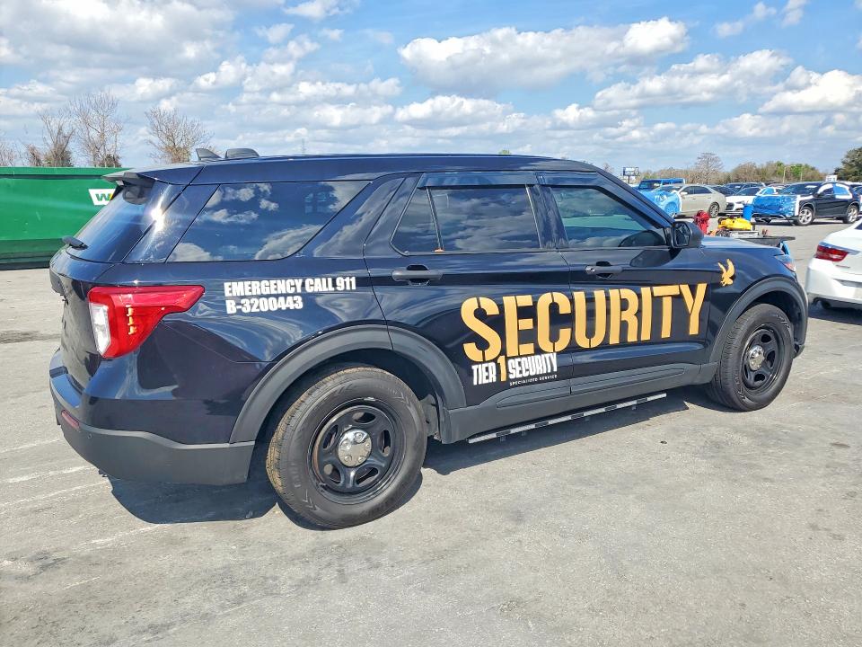 Photo 3 from auction – 2021 FORD EXPLORER P with VIN 1FM5K8AB6MGA87359