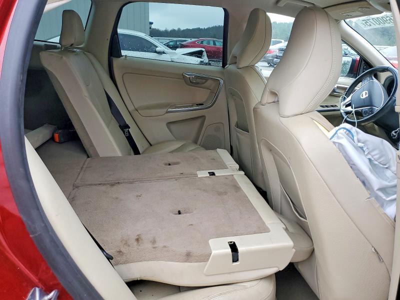 Photo 11 from auction – 2014 VOLVO XC60 with VIN YV4952DL3E2520338