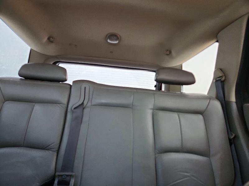 Photo 10 from auction – 2004 SATURN VUE with VIN 5GZCZ634X4S811169