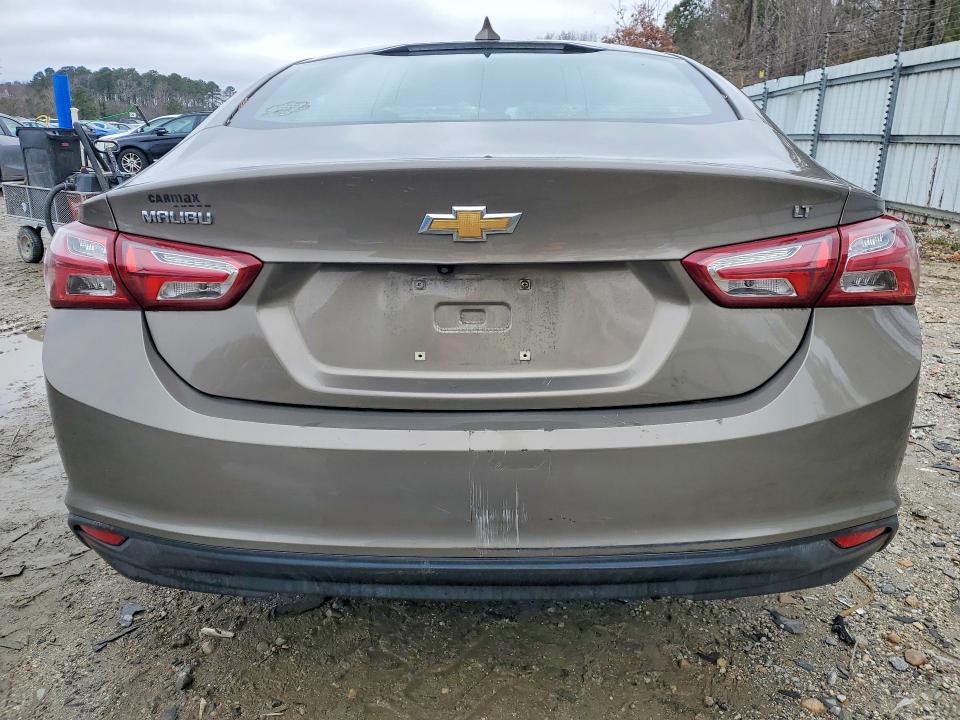 Photo 6 from auction – 2020 CHEVROLET MALIBU with VIN 1G1ZD5ST6LF052047