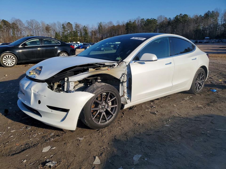 TESLA MODEL 3 2019 with VIN 5YJ3E1EA0KF436597 - Photo from auction