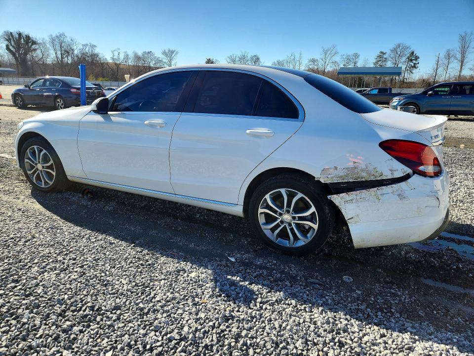 Photo 2 from auction – 2016 MERCEDES-BENZ C 300 4MAT with VIN WDDWF4KB7GR139357