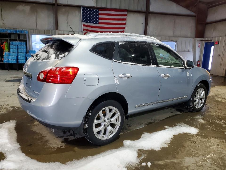 Photo 3 from auction – 2011 NISSAN ROGUE S with VIN JN8AS5MV2BW251740