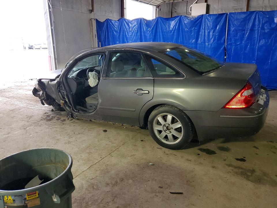 Photo 2 from auction – 2006 FORD 500 with VIN 1FAFP23166G104083