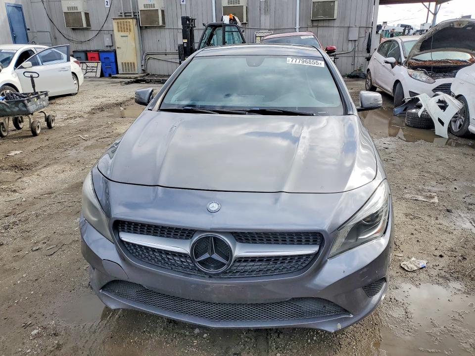 Photo 5 from auction – 2014 MERCEDES-BENZ CLA with VIN WDDSJ4EB2EN053810