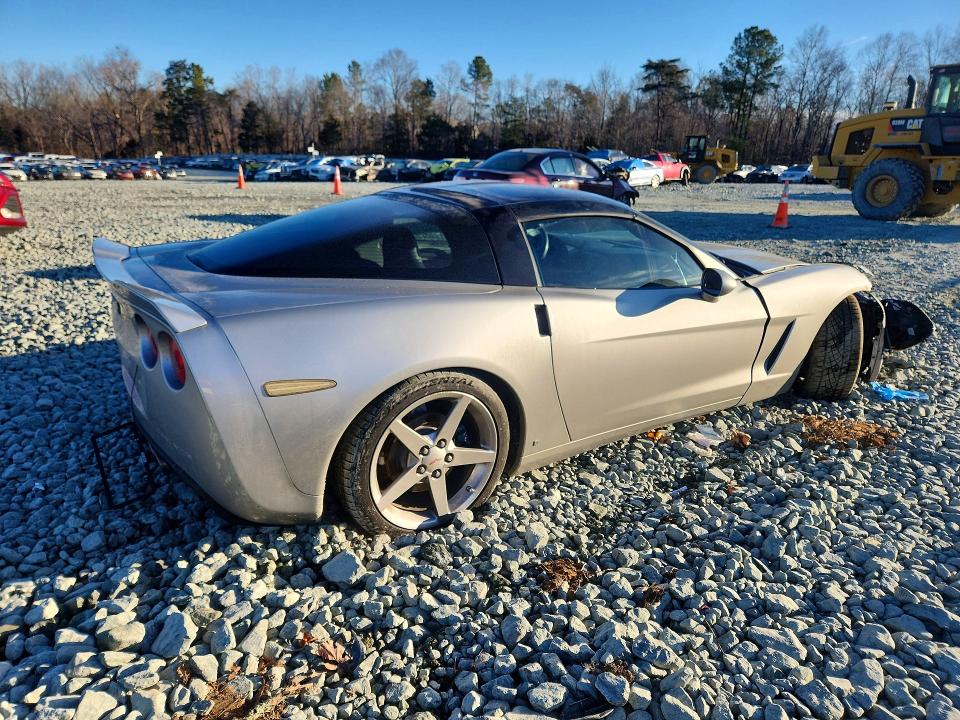 Photo 3 from auction – 2007 CHEVROLET CORVETTE with VIN 1G1YY26U475129771