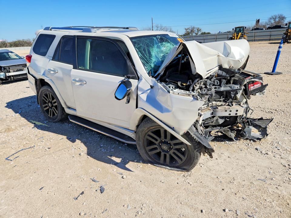 Photo 4 from auction – 2013 TOYOTA 4RUNNER with VIN JTEBU5JRXD5147602