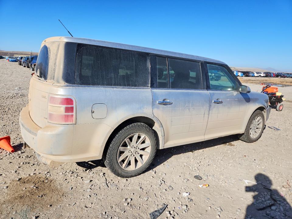 Photo 3 from auction – 2010 FORD FLEX SEL with VIN 2FMHK6CC7ABA81841