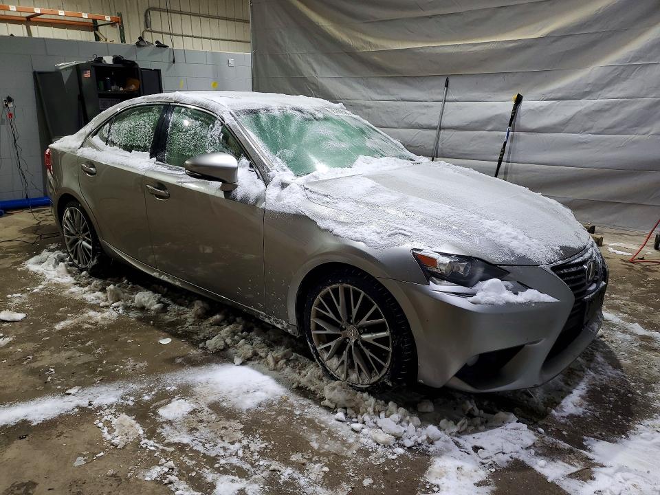 Photo 4 from auction – 2014 LEXUS IS 250 with VIN JTHCF1D29E5015277