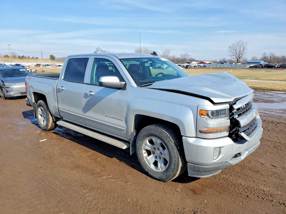 Photo 4 from auction – 2016 CHEVROLET SILVERADO with VIN 3GCUKREC7GG378552