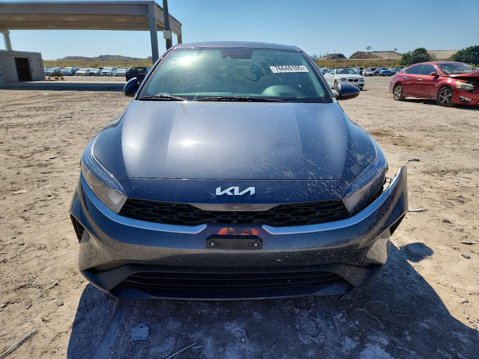 Photo 5 from auction – 2023 KIA FORTE with VIN 3KPF24ADXPE616741
