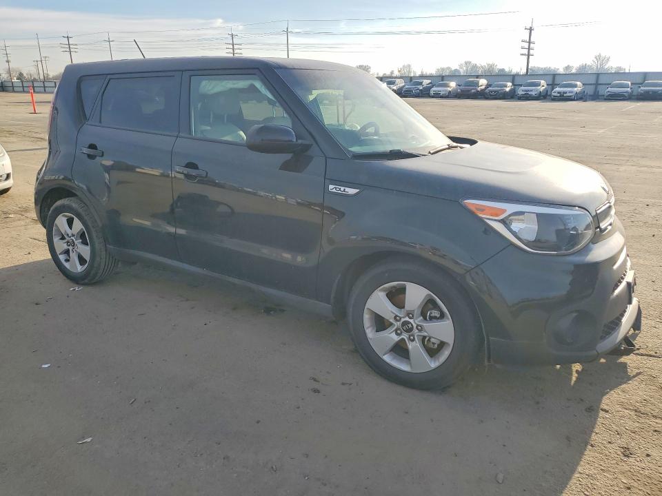Photo 4 from auction – 2018 KIA SOUL with VIN KNDJN2A26J7570529