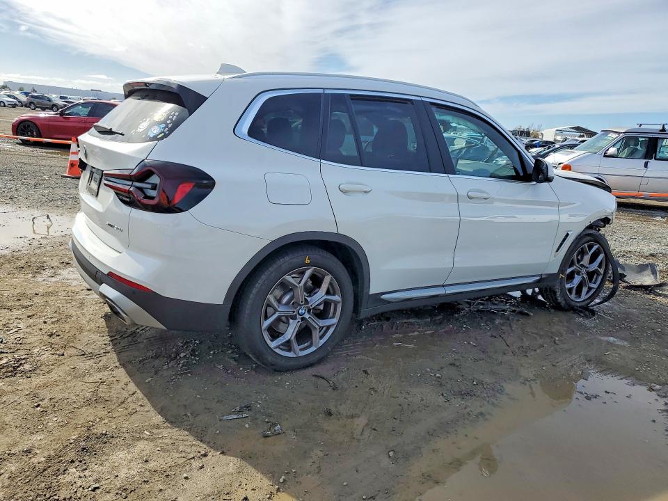Photo 3 from auction – 2022 BMW X3 with VIN WBX47DP00NN176828