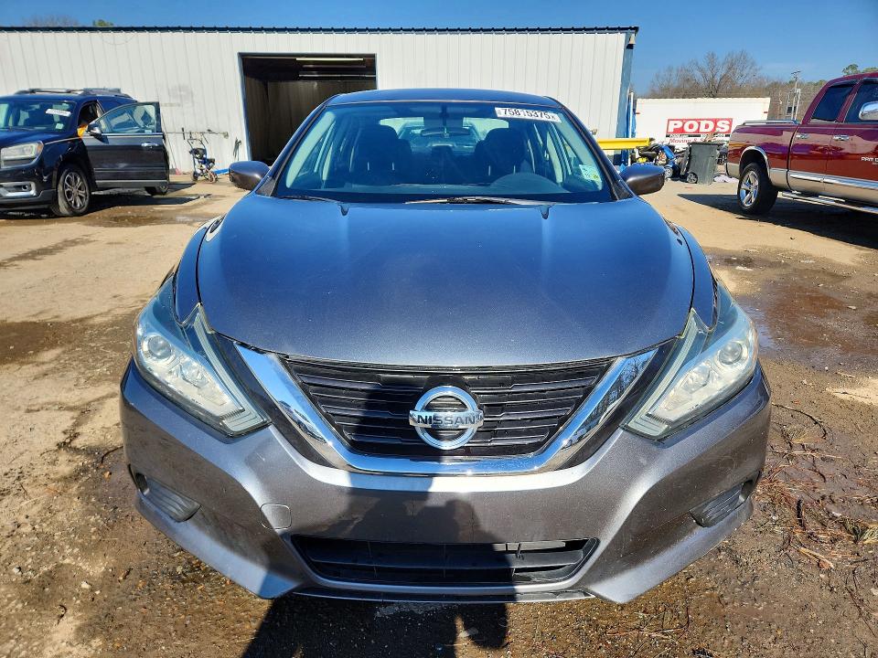 Photo 5 from auction – 2017 NISSAN ALTIMA with VIN 1N4AL3AP7HN349282