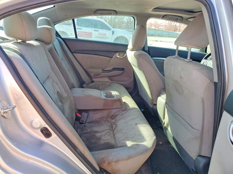 Photo 10 from auction – 2015 HONDA CIVIC with VIN 19XFB2F84FE113902