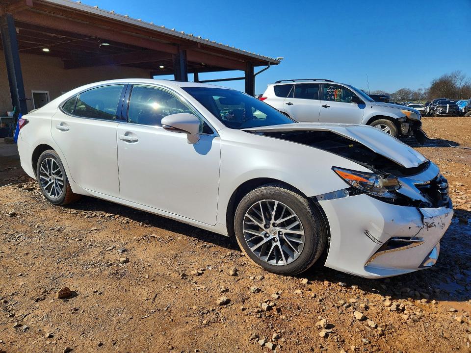 Photo 4 from auction – 2016 LEXUS ES 350 with VIN JTHBK1GG9G2239023