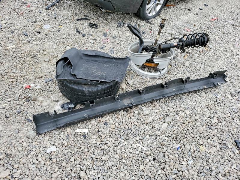 Photo 12 from auction – 2020 FORD FUSION with VIN 3FA6P0HD2LR256194