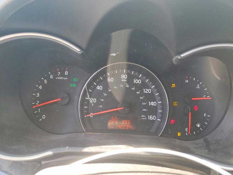 Photo 9 from auction – 2015 KIA SORENTO with VIN 5XYKTDA76FG602732