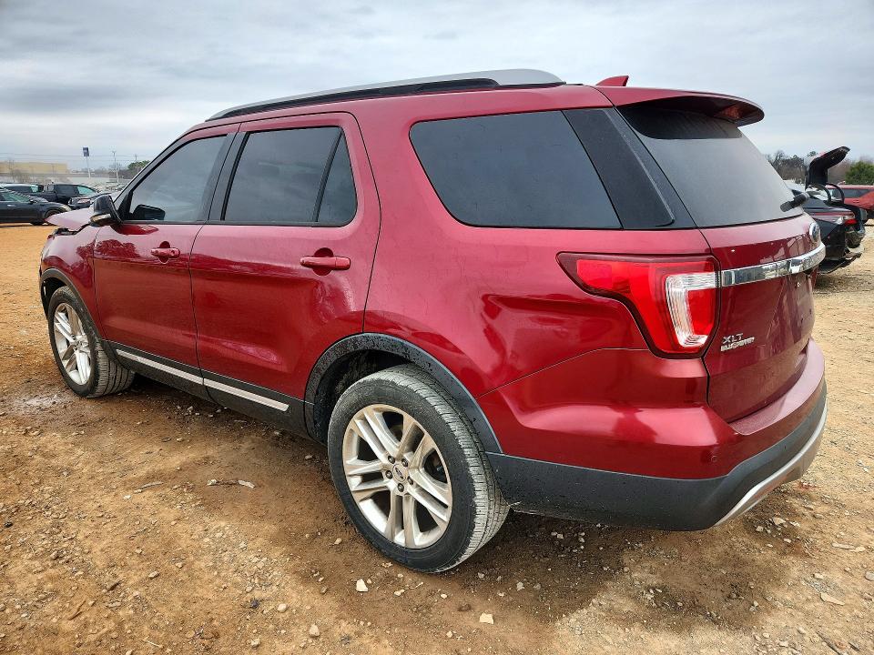 Photo 2 from auction – 2017 FORD EXPLORER with VIN 1FM5K7D85HGB43792