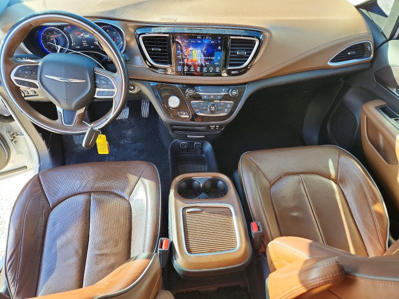 Photo 8 from auction – 2017 CHRYSLER PACIFICA with VIN 2C4RC1GG7HR505025