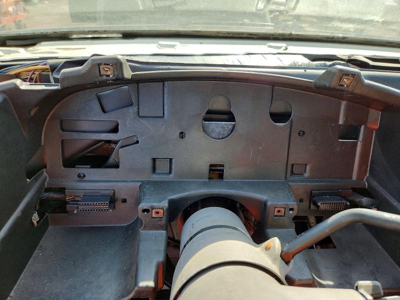 Photo 9 from auction – 1996 CHEVROLET CAPRICE / with VIN 1G1BL52P7TR168282