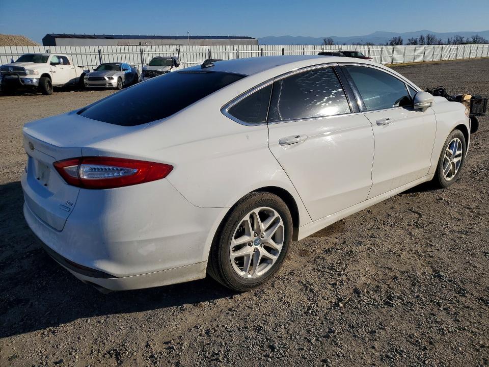 Photo 3 from auction – 2013 FORD FUSION SE with VIN 3FA6P0HR4DR195900