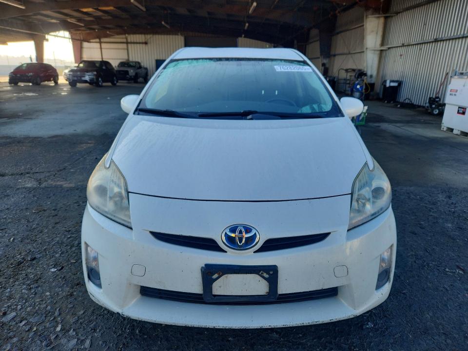 Photo 5 from auction – 2011 TOYOTA PRIUS with VIN JTDKN3DU4B0287788