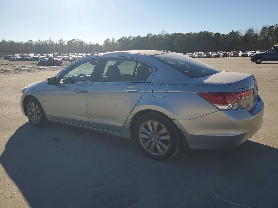 Photo 2 from auction – 2012 HONDA ACCORD with VIN 1HGCP2F80CA183871