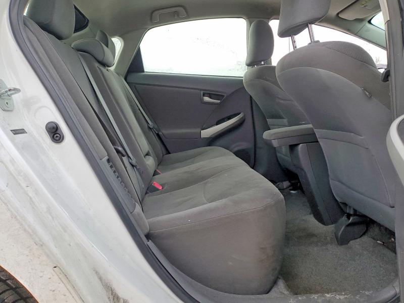Photo 10 from auction – 2011 TOYOTA PRIUS with VIN JTDKN3DU2B0327947