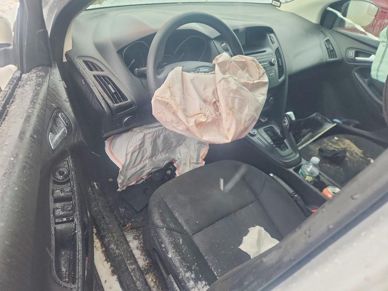 Photo 8 from auction – 2015 FORD FOCUS with VIN 1FADP3K26FL317629