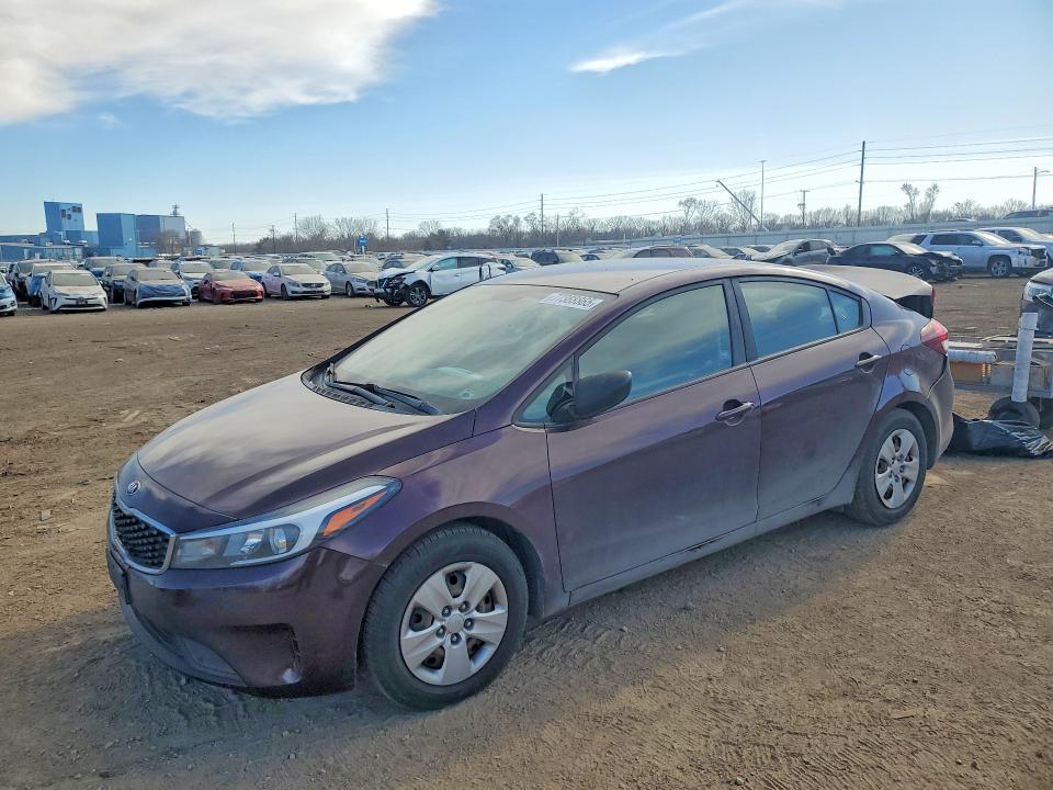 KIA FORTE LX 2018 with VIN 3KPFK4A75JE240547 - Photo from auction