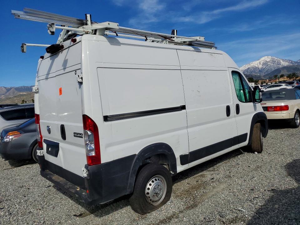 Photo 3 from auction – 2024 RAM PROMASTER 2500 with VIN 3C6LRVCG9RE101705