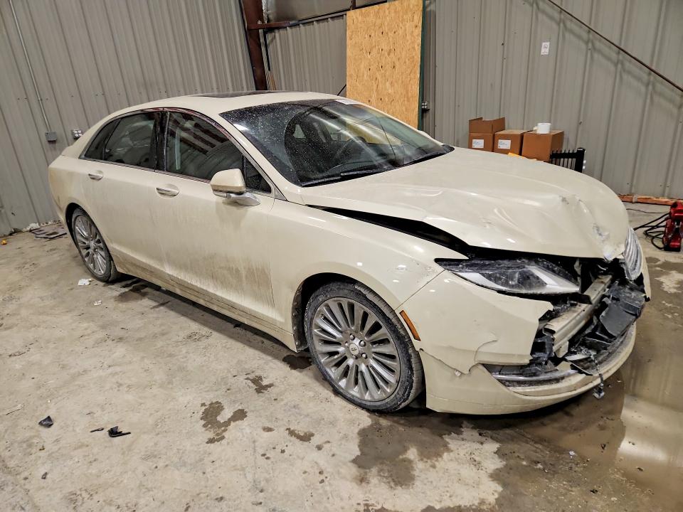 Photo 4 from auction – 2015 LINCOLN MKZ with VIN 3LN6L2GK5FR607388