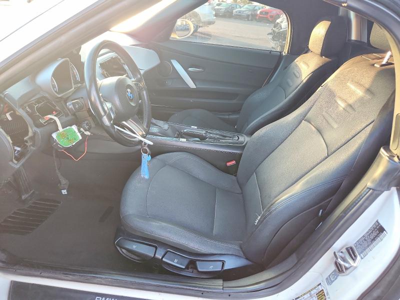 Photo 7 from auction – 2006 BMW Z4 with VIN 4USBU33536LW67944