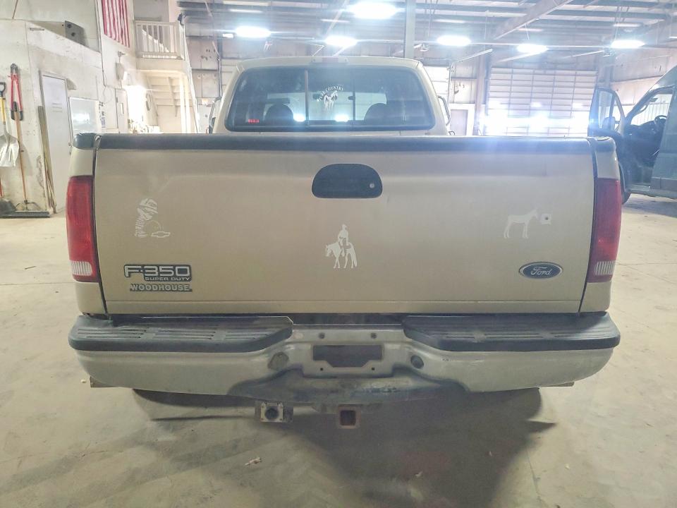 Photo 6 from auction – 2001 FORD F350 with VIN 1FTWW33F71EC34408