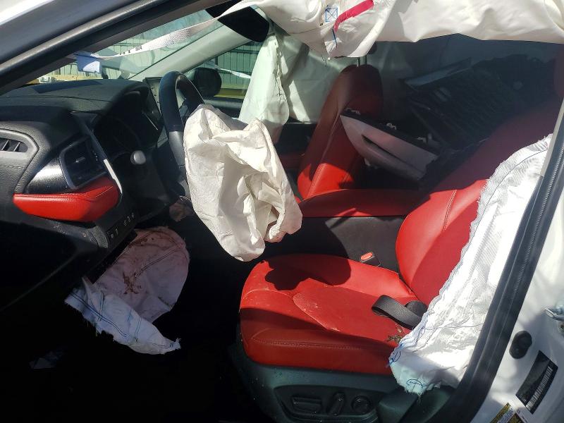 Photo 7 from auction – 2024 TOYOTA CAMRY with VIN 4T1K31AK2RU622767