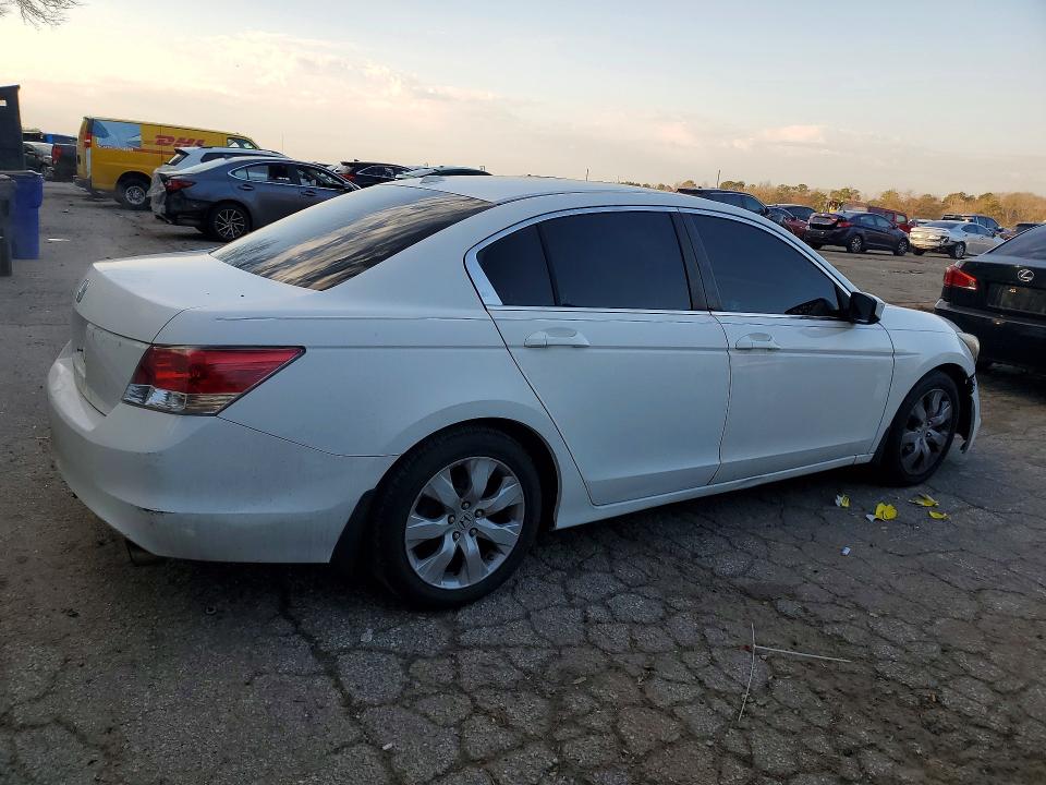 Photo 3 from auction – 2009 HONDA ACCORD EXL with VIN 1HGCP26869A085663