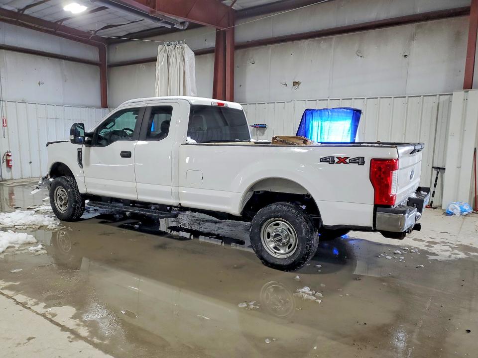 Photo 2 from auction – 2019 FORD F250 with VIN 1FT7X2B69KED80257