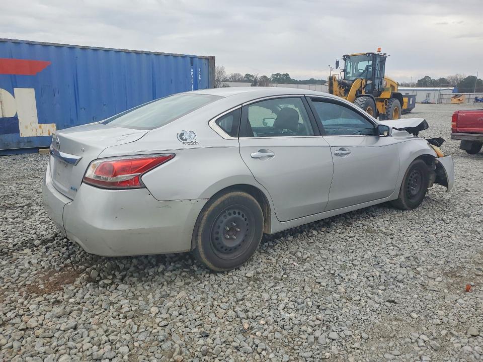 Photo 3 from auction – 2014 NISSAN ALTIMA with VIN 1N4AL3AP2EC194826
