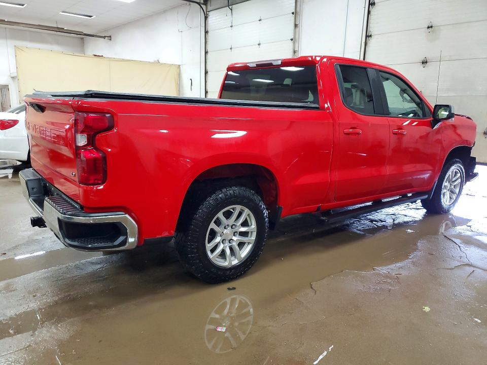 Photo 3 from auction – 2021 CHEVROLET SILVERADO with VIN 1GCRYDED1MZ118496