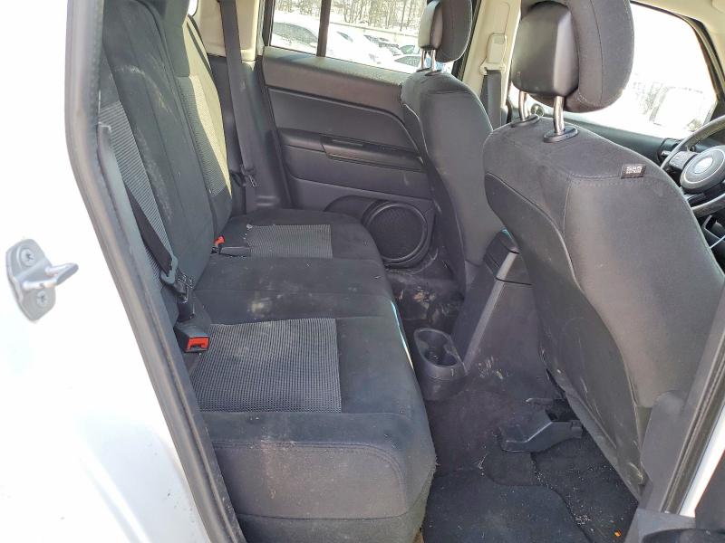 Photo 11 from auction – 2014 JEEP PATRIOT with VIN 1C4NJPFA9ED690634