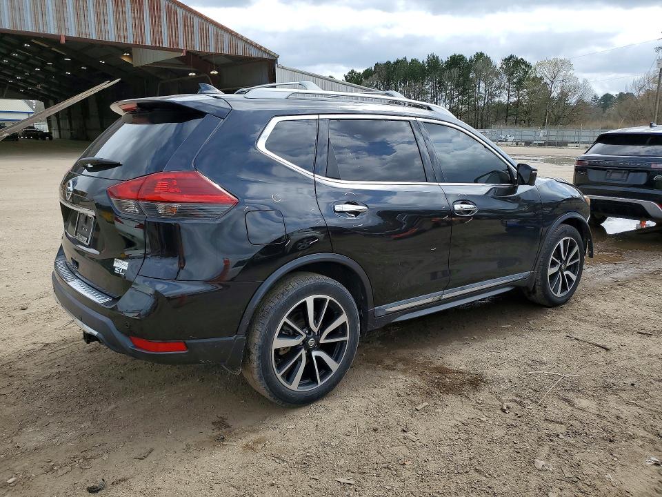 Photo 3 from auction – 2019 NISS ROGUE with VIN 5N1AT2MT1KC833427