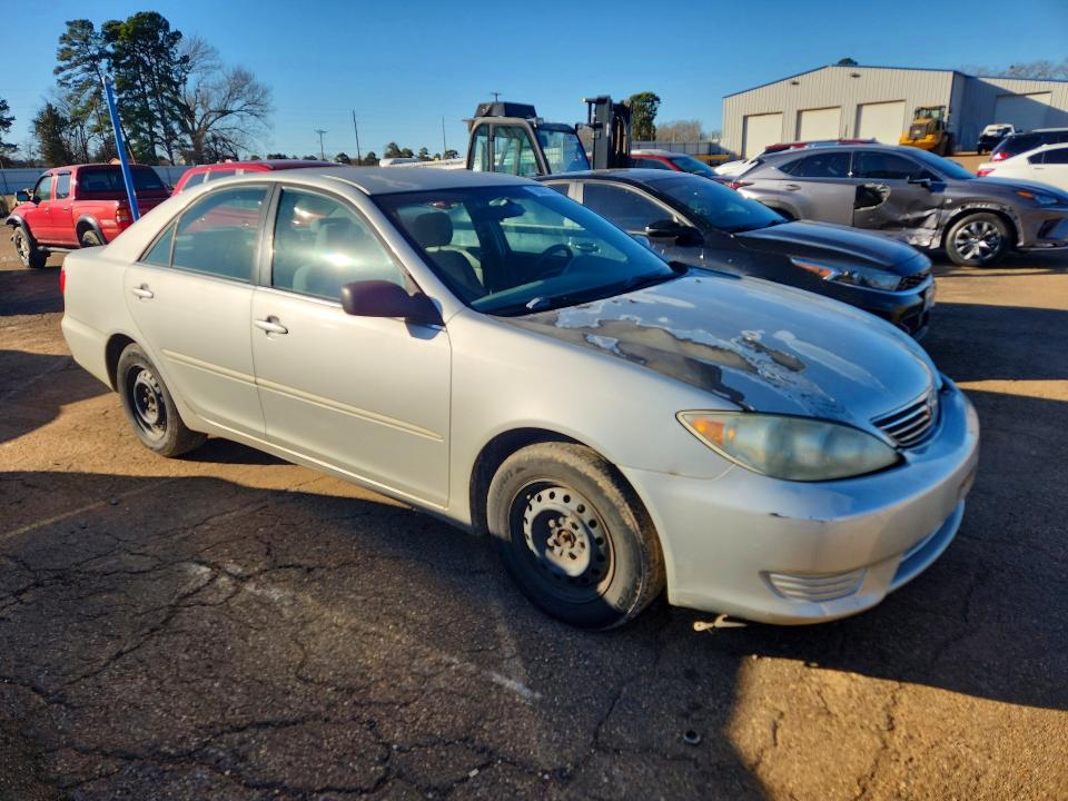 Photo 4 from auction – 2006 TOYOTA CAMRY LE with VIN 4T1BE32KX6U719232
