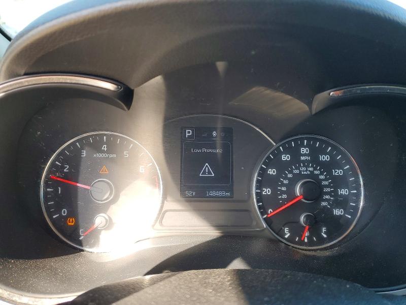 Photo 9 from auction – 2017 KIA FORTE with VIN 3KPFL4A79HE139051